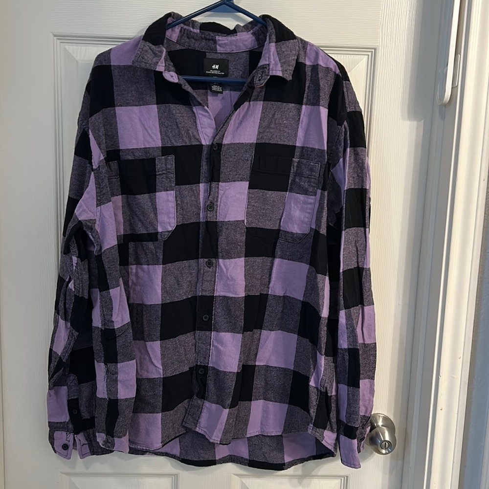 Men’s L H&M Relaxed Plaid Flannel Shirt Purple and Black